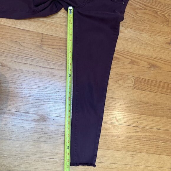 Caslon from Nordstrom Plum/Burgundy Skinny jeans with raw hem size 26 - Picture 7 of 8